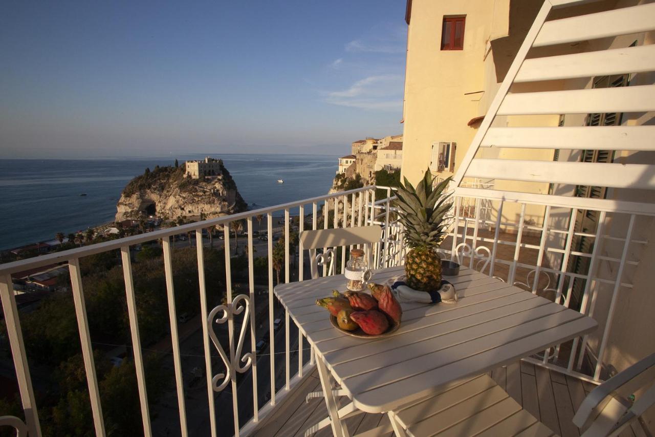 Le Tolde Del Corallone Tropea Exterior foto