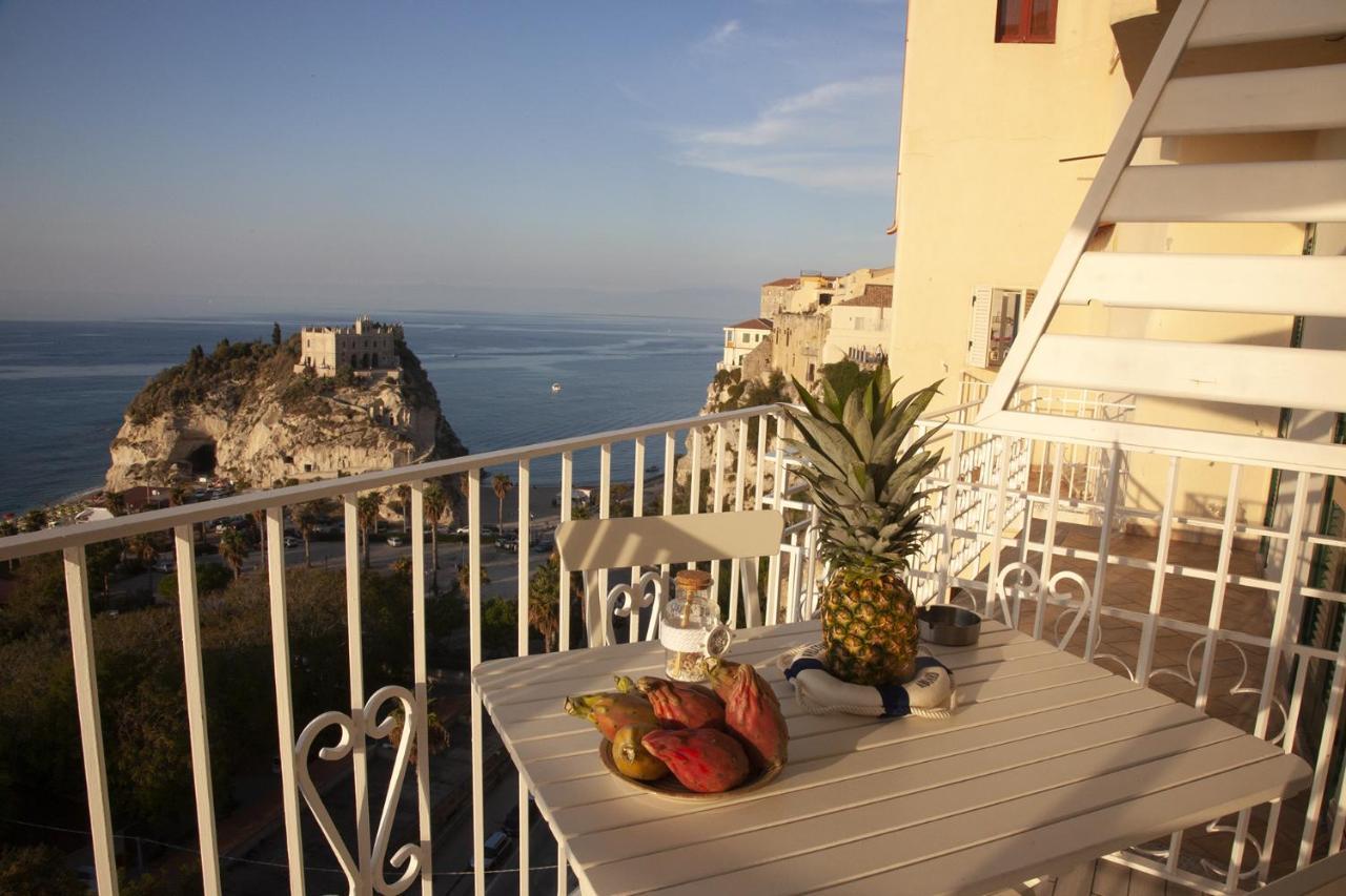 Aparthotel Le Tolde Del Corallone Tropea Exterior foto