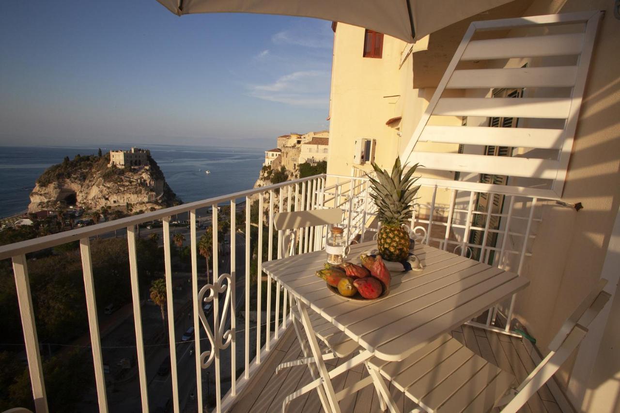 Le Tolde Del Corallone Tropea Exterior foto
